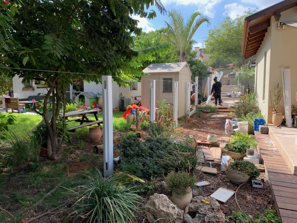 התקנת גדרות בין שכנים בכוכב יאיר